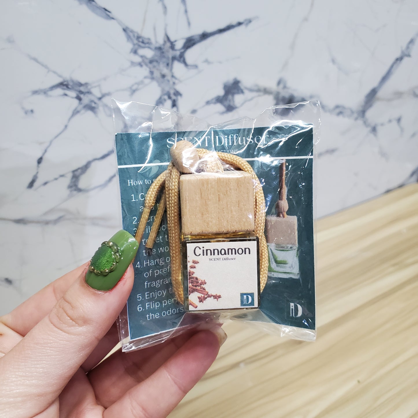 Cinnamon SCENT Diffuser (Car/Air Freshener)