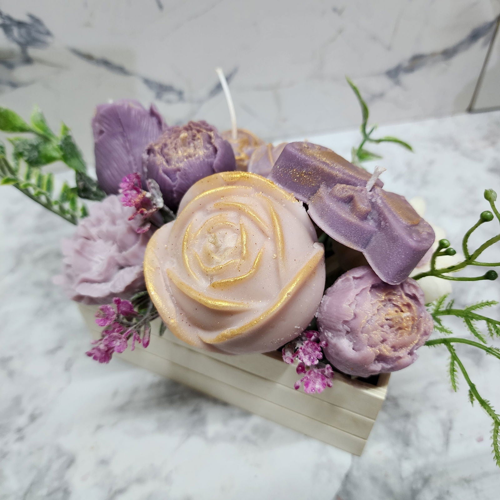 Purple Flower Candles Arrangement | Premium Soy Wax | Handcrafted Floral Candle Centerpiece | Wedding | Home Decor - D SCENT 