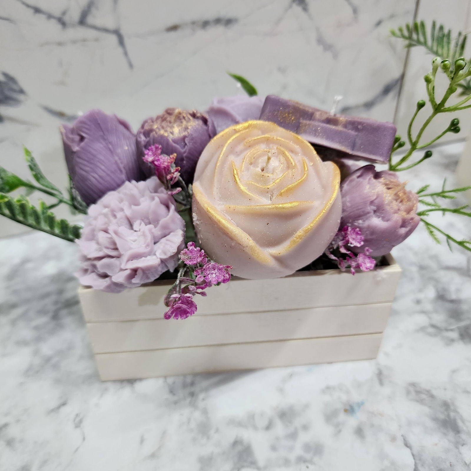 Purple Flower Candles Arrangement | Premium Soy Wax | Handcrafted Floral Candle Centerpiece | Wedding | Home Decor - D SCENT 