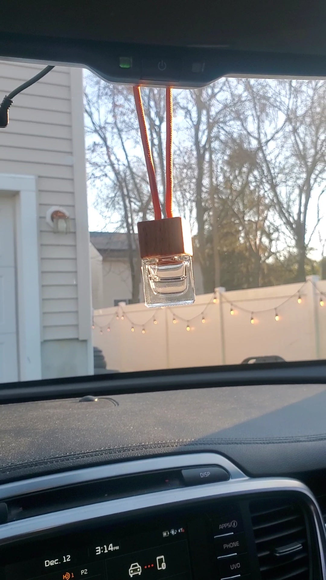 Coconut SCENT Diffuser (Car/Air Freshener)